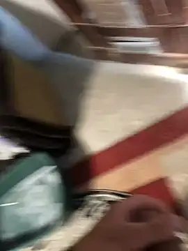 Nicusorescu26 online show from 04-10-26, 09:47