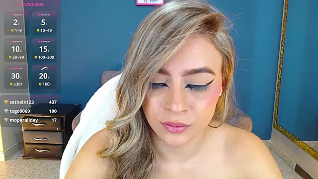 miacarperr1 online show from 01-03-25, 11:44