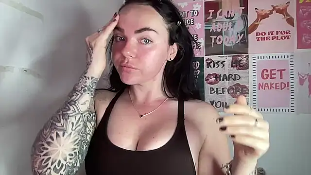 yorkshiregal online show from 04-05-26, 07:49