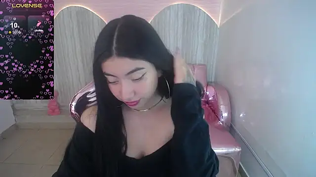 Snapshot of melodii_t chatting on 12-10-24, 01:22 melodii t online show from 12-10-24, 01:22