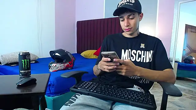 Zacktk7 online show from 01-03-25, 09:05