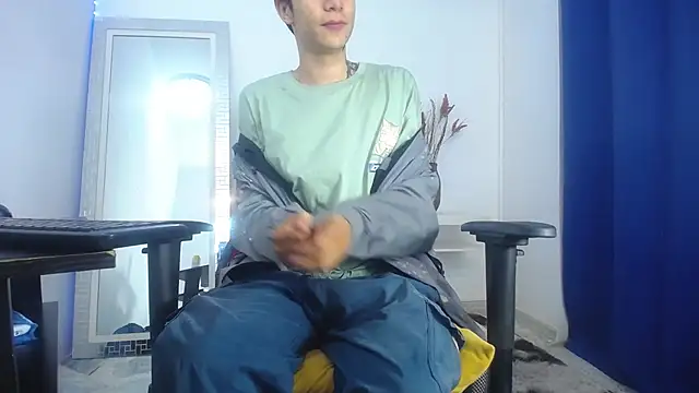 Zacktk7 online show from 02-07-25, 09:15