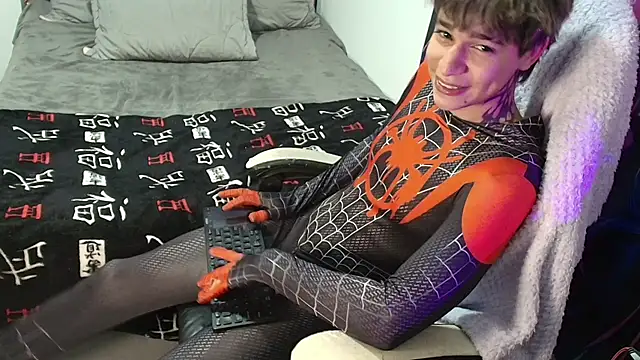 Zacktk7 online show from 04-11-26, 07:18