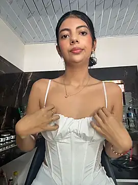 Baby Niels online show from 12-19-25, 04:58