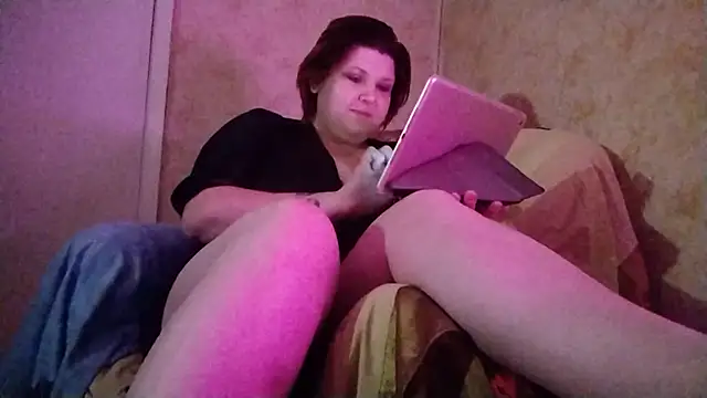 Snapshot of MalloryBartlett chatting on 12-25-24, 01:09 MalloryBartlett online show from 12-25-24, 01:09