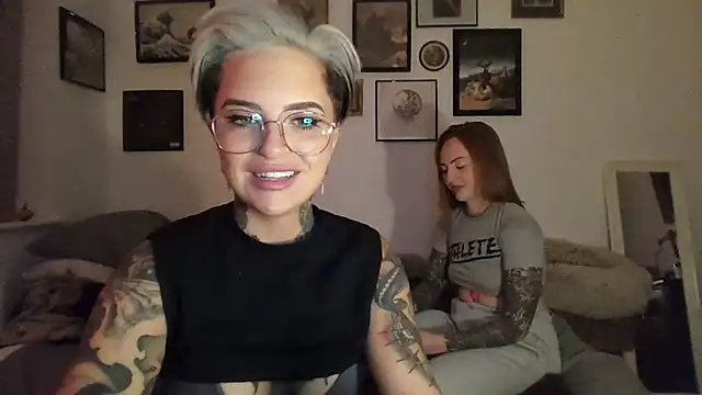 Alexandersonxo online show from 10-27-25, 07:18