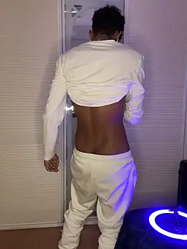 Ryan-hot online show from 03-09-25, 12:53