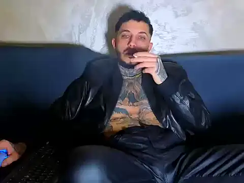 MentoXXL online show from 01-11-26, 05:40