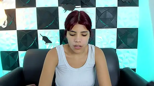 AfroditaMoore online show from 10-28-25, 03:32