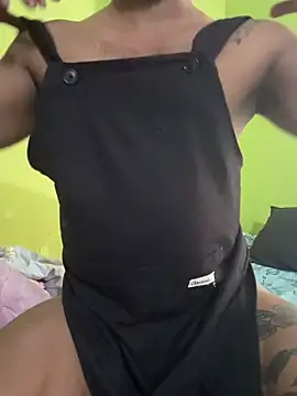 Snapshot of mikemacluffy chatting on 03-13-26, 03:02 mikemacluffy online show from 03-13-26, 03:02