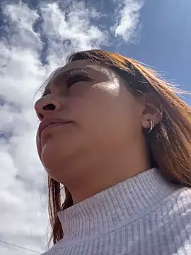 Keittly  online show from 12-19-24, 04:46