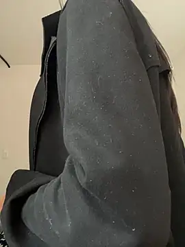 Lolitacooper online show from 01-25-25, 09:04