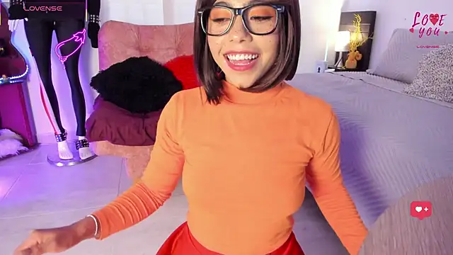 Snapshot of AndreaVelasco chatting on 06-05-26, 06:13 AndreaVelasco online show from 06-05-26, 06:13