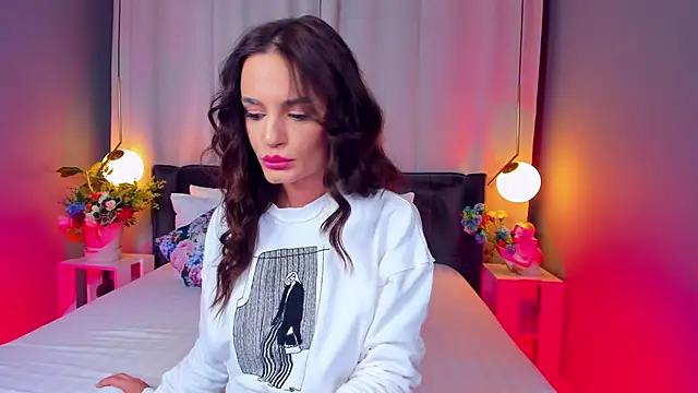 CarlaWhite online show from 11-11-25, 04:45