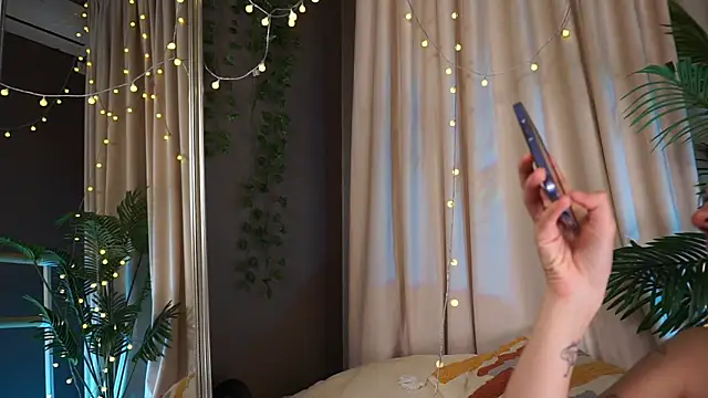 Snapshot of mind_game chatting on 10-03-25, 05:59 mind game online show from 10-03-25, 05:59