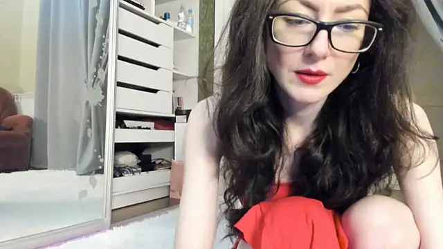 Baby Jewel online show from 11-12-25, 11:10