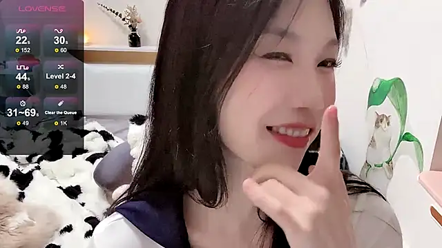 Snapshot of MMiao-66u chatting on 03-18-25, 06:04 MMiao-66u online show from 03-18-25, 06:04