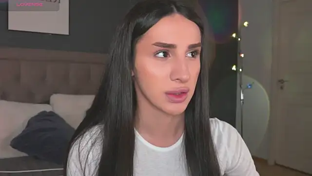 Kim Oberlin  online show from 12-01-25, 11:04