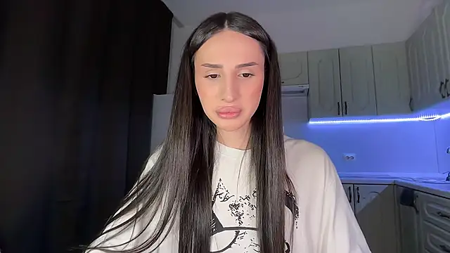 Kim Oberlin  online show from 03-14-26, 04:12