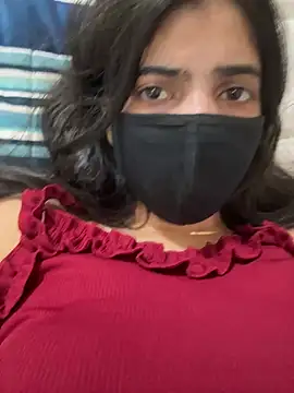 Lunaxx001 online show from 04-03-26, 05:44