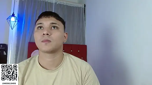 couple lovelyds online show from 11-19-25, 08:42