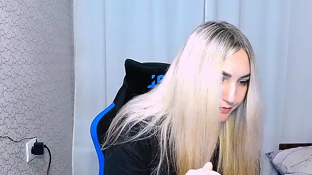 JaneLaJewel online show from 11-12-25, 02:39