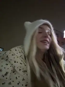 Sweet Evva online show from 12-04-24, 09:35