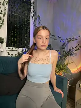 Sweet Evva online show from 01-28-25, 06:39