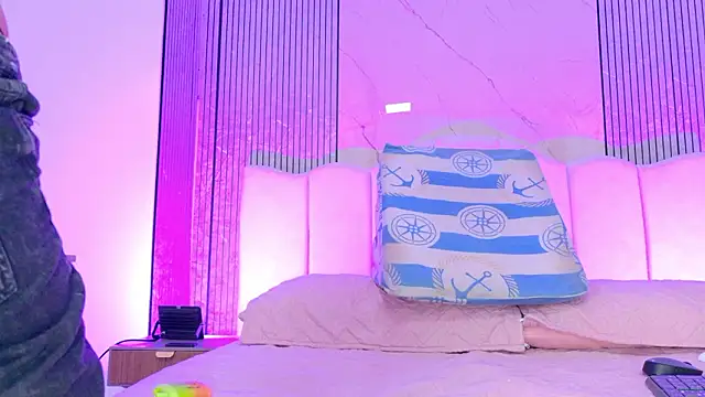 Sofia martiin online show from 02-25-26, 03:05