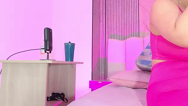 Sofia martiin online show from 03-25-26, 03:12