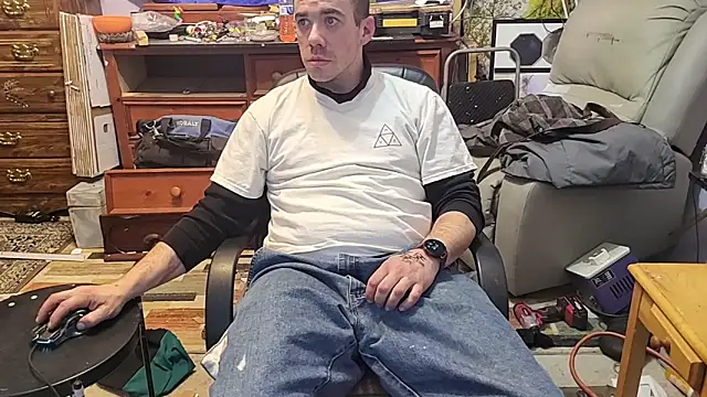 ScubaStevex online show from 02-02-26, 05:50