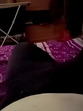 ich411983 online show from 10-19-25, 07:47