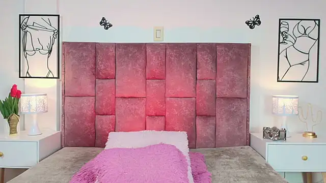 NicolMiller4 online show from 04-21-26, 02:15