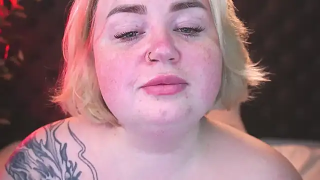 ZaraReignn online show from 11-09-25, 08:18