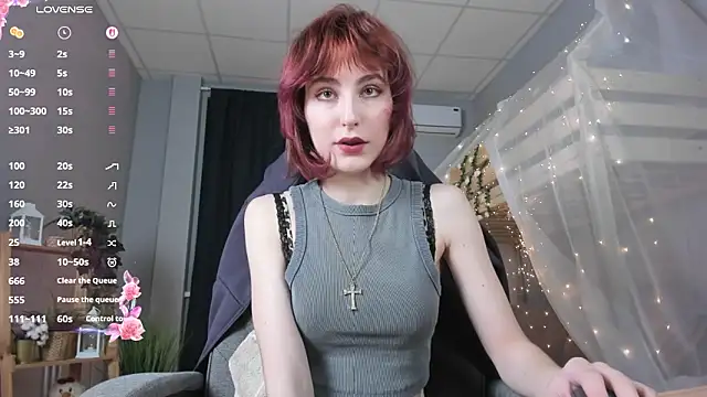 LuxRayi online show from 03-13-26, 08:43