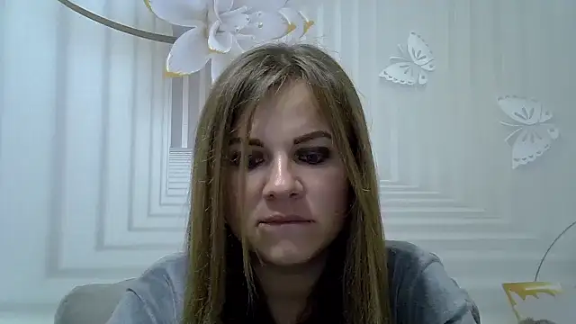 Snapshot of TinaFun4u chatting on 10-29-25, 08:43 TinaFun4u online show from 10-29-25, 08:43