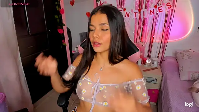 Snapshot of Kaoriyoshii chatting on 02-08-25, 05:08 Kaoriyoshii online show from 02-08-25, 05:08