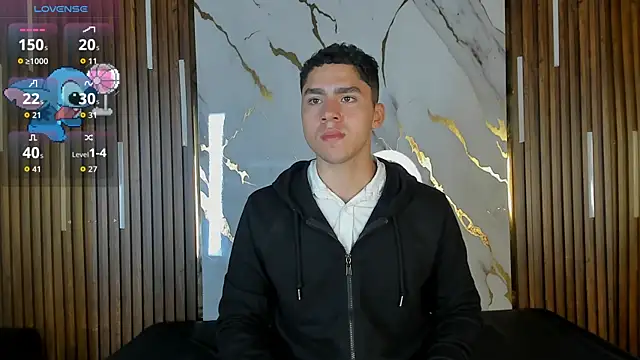 Snapshot of LiamNovak chatting on 11-20-25, 12:05 LiamNovak online show from 11-20-25, 12:05