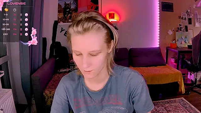 KatiKate online show from 12-03-25, 02:26