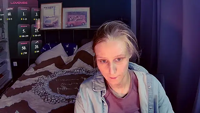 KatiKate online show from 07-12-26, 04:53