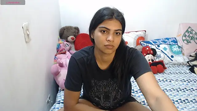 Snapshot of Pocahontas_Princess_ chatting on 06-27-26, 10:26 Pocahontas Princess online show from 06-27-26, 10:26