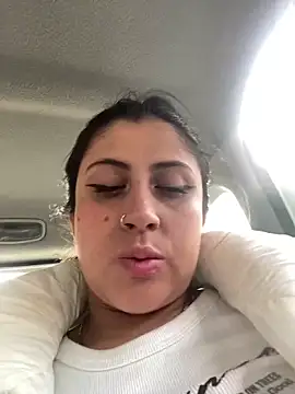 girl anni online show from 01-31-25, 06:57