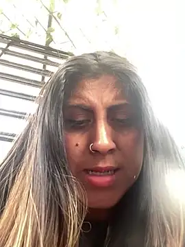girl anni online show from 02-10-25, 07:49