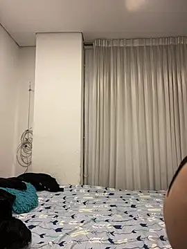 girl anni online show from 03-01-25, 07:19