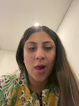 girl anni online show from 03-08-25, 04:56