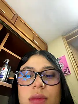 alissonfernandez  online show from 11-13-25, 10:08