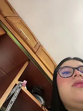 alissonfernandez  online show from 03-18-26, 09:34