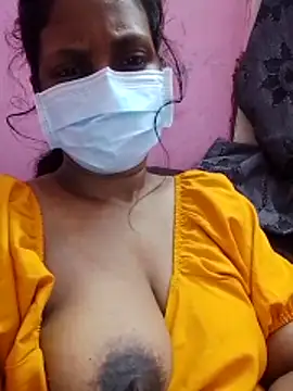 Snapshot of Villageammu18 chatting on 11-18-25, 04:55 Villageammu18 online show from 11-18-25, 04:55