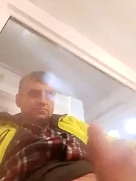 Snapshot of Gotowy40 chatting on 01-31-25, 01:54 Gotowy40 online show from 01-31-25, 01:54