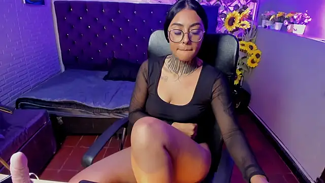 Snapshot of Lovely_celeste chatting on 07-21-26, 01:02 Lovely celeste online show from 07-21-26, 01:02